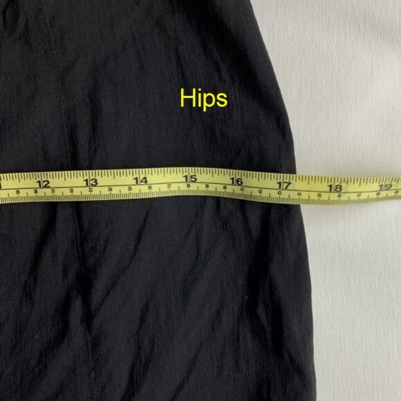 Reitmans Petite Outdoor Skirt Black Size 4 - Picture 7 of 10